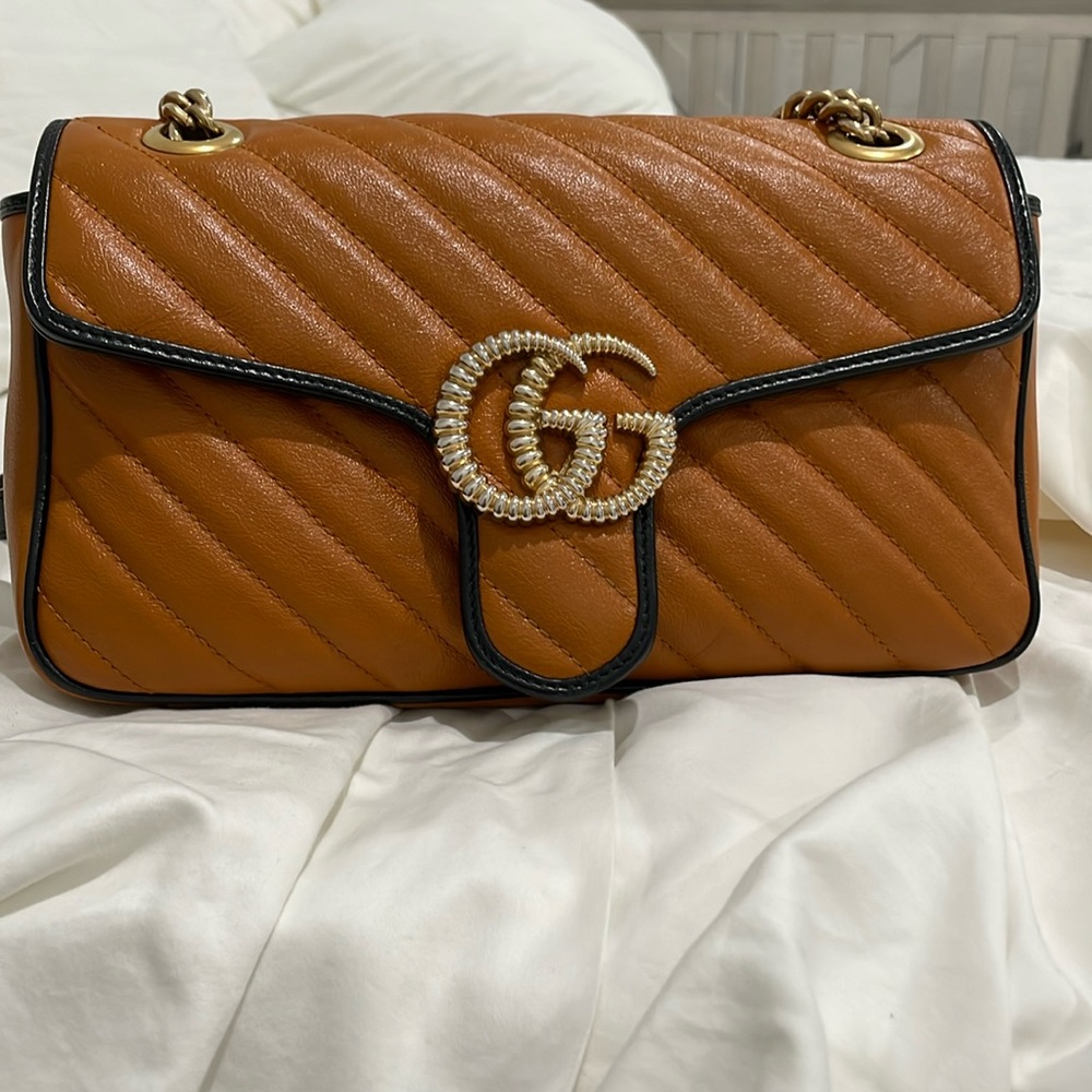 Azalea Calfskin Matelasse Diagonal Small GG Marmont Shoulder Bag